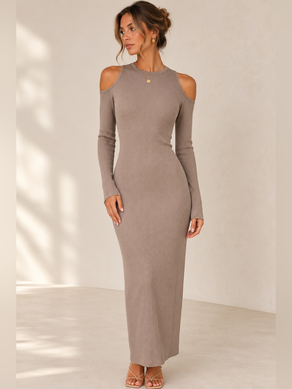 ASTR The Label Taupe Cold Shoulder Ribbed Maxi Dress Size Small